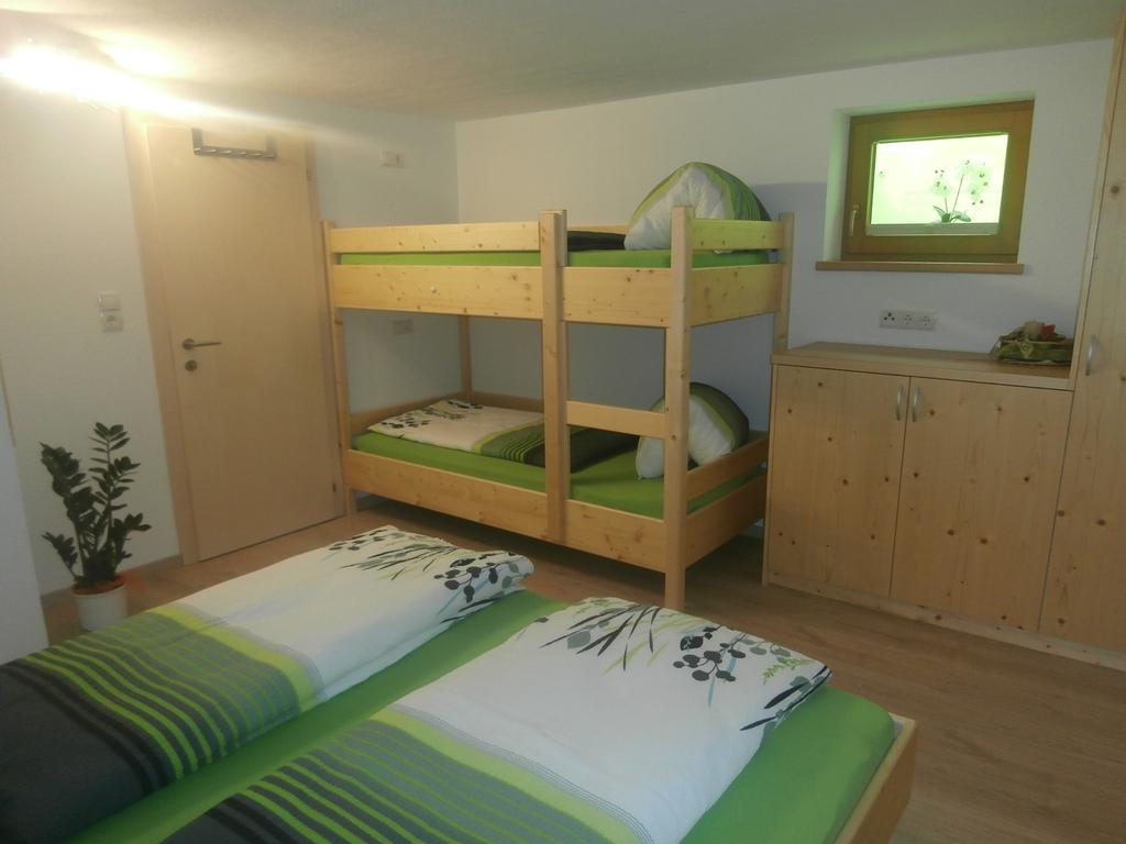 Landhaus Claudia Apartment Zell am Ziller Room photo